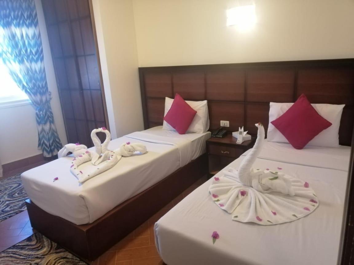 Dolphin Hotel El Qoseir Dış mekan fotoğraf